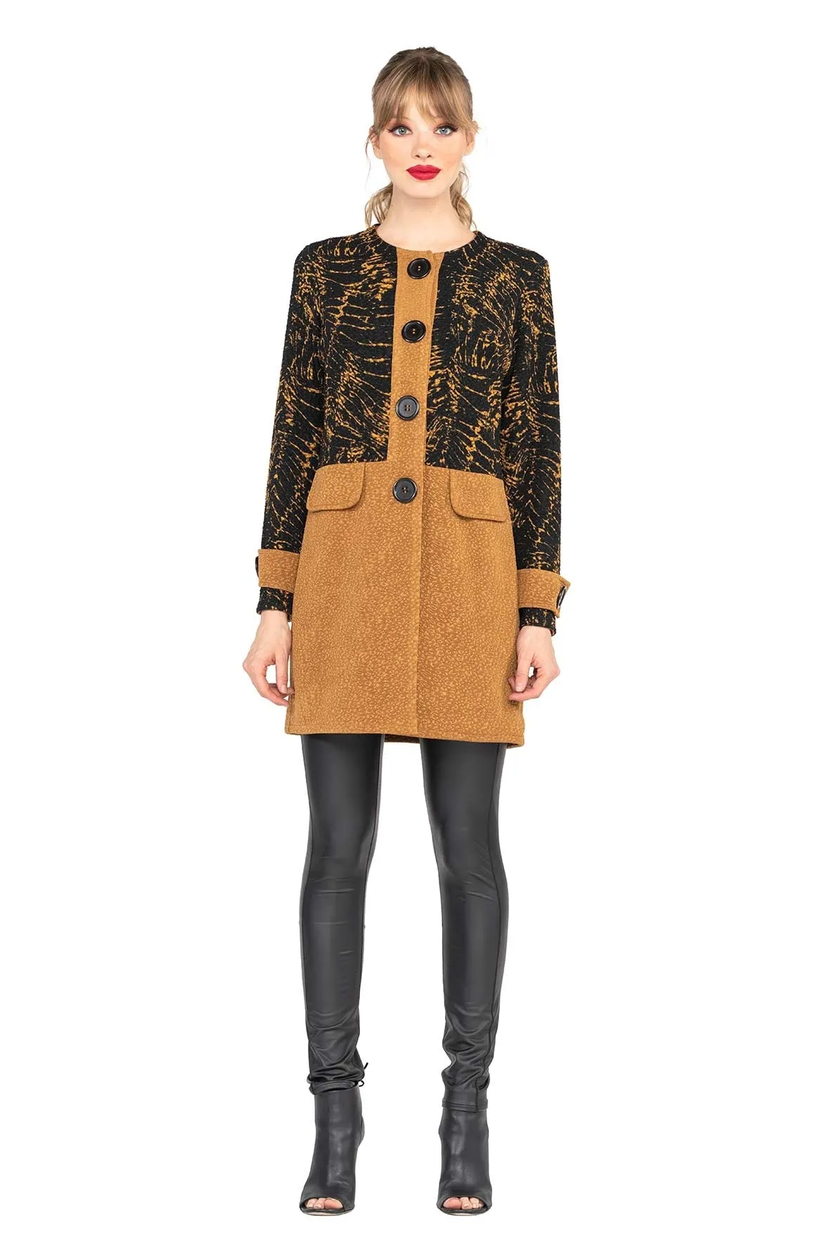 4 Buttons Coat w/ Flaps