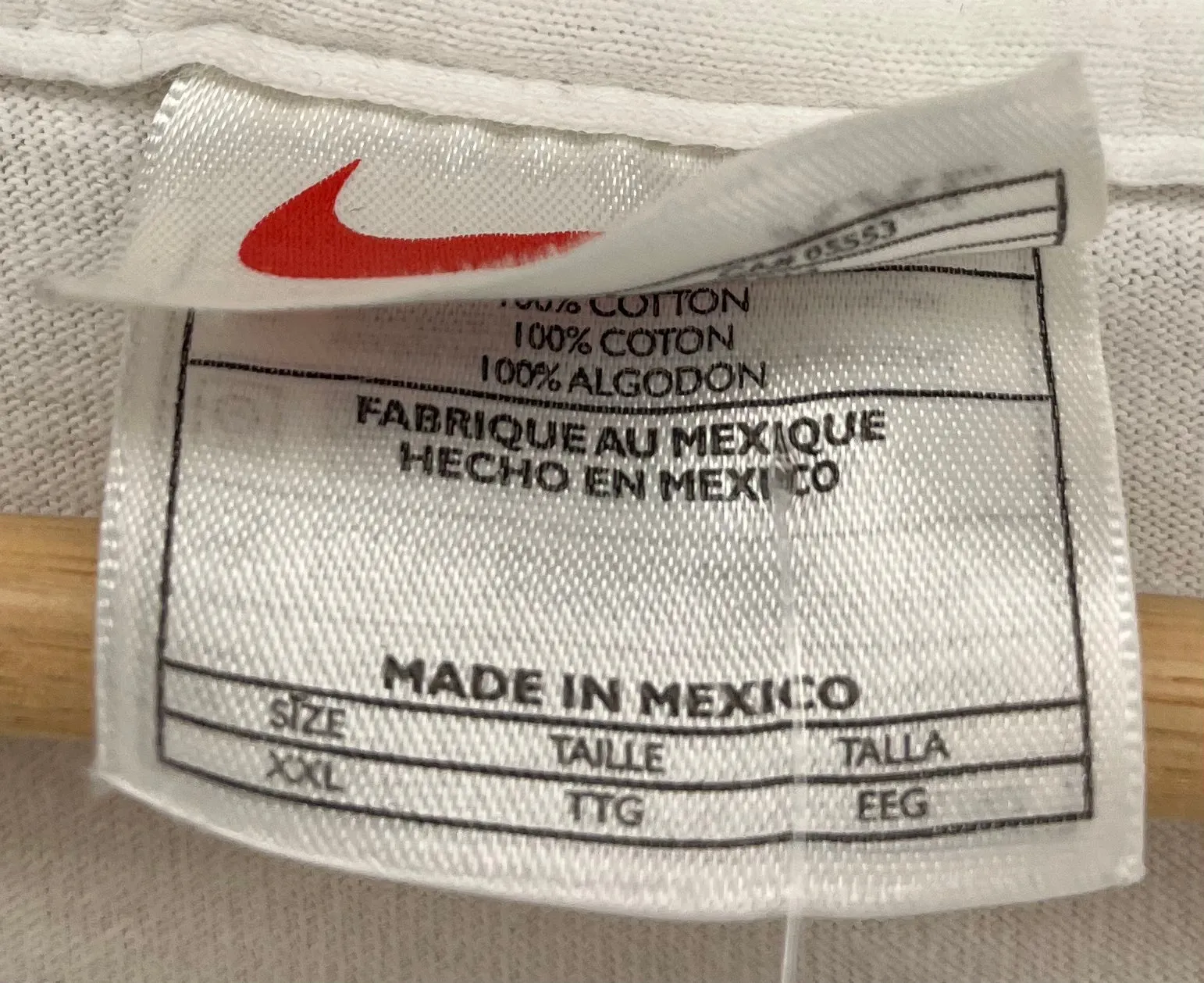 90's Nike White T-Shirt: XXL